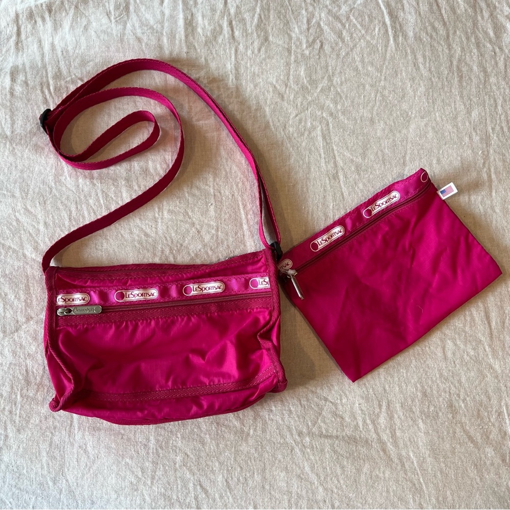 Vintage hot pink Le Sportsac crossbody with pouch